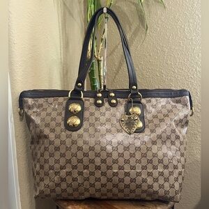 GUCCI CRYSTAL MONOGRAM ZIPPERED TOTE
